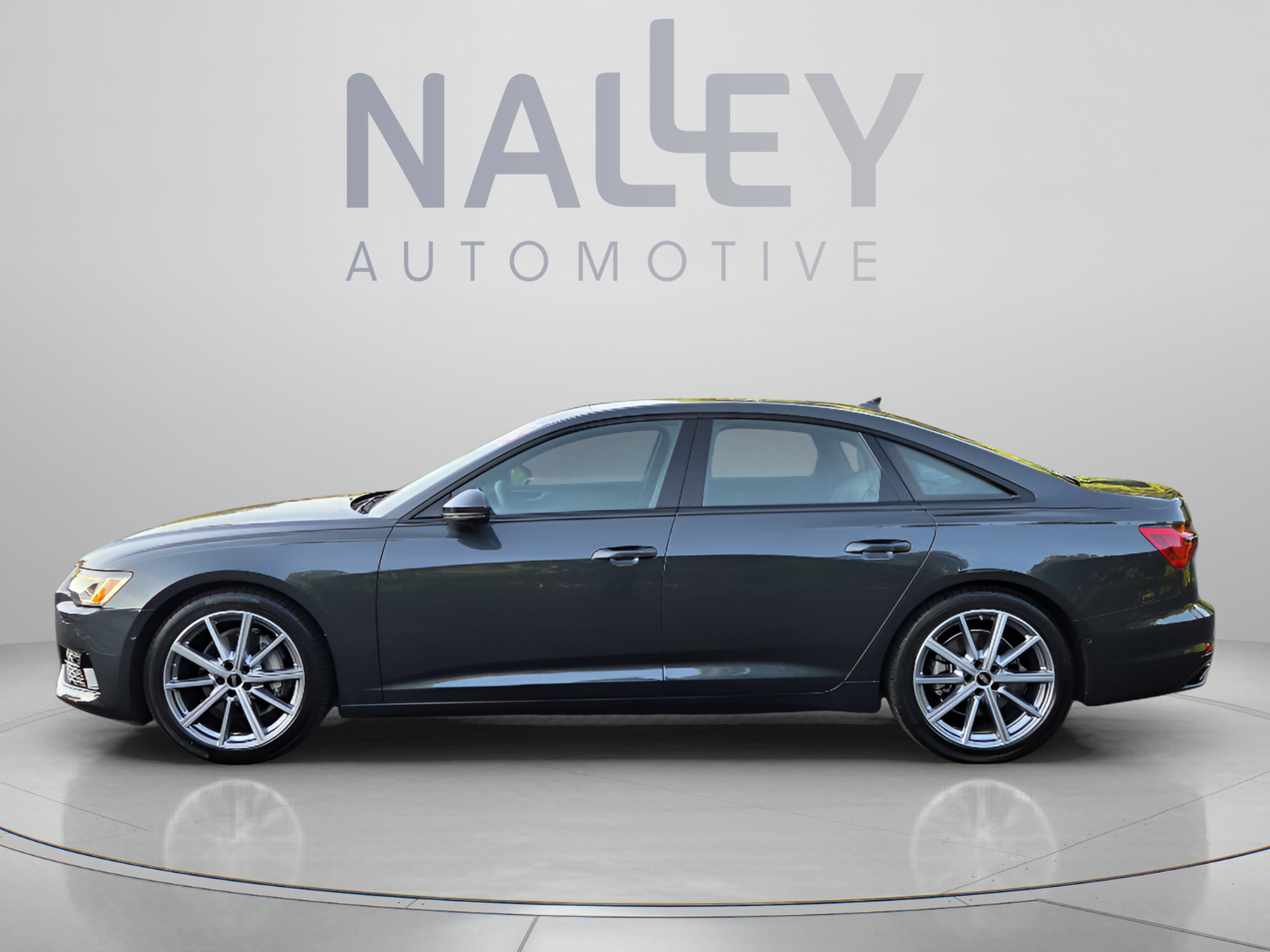 Used 2025 Audi A6 2.0T Premium AWD/4WD image 2