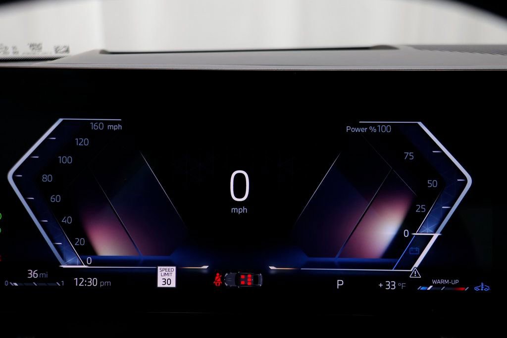 Used 2025 BMW 530i xDrive image 8