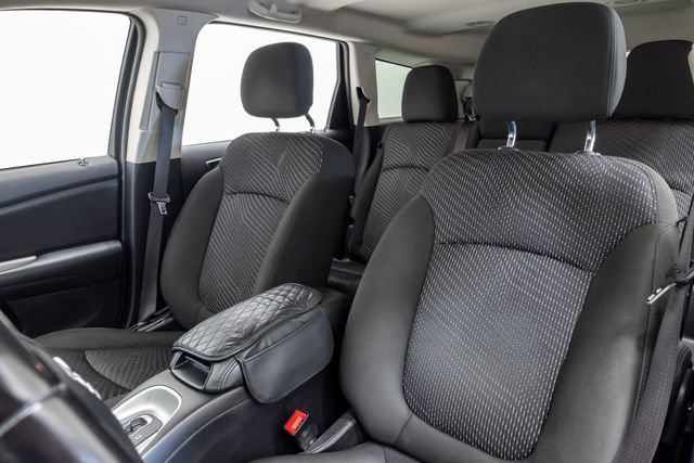 Used 2020 Dodge Journey SE w/ SE Popular Equipment Group FWD image 9