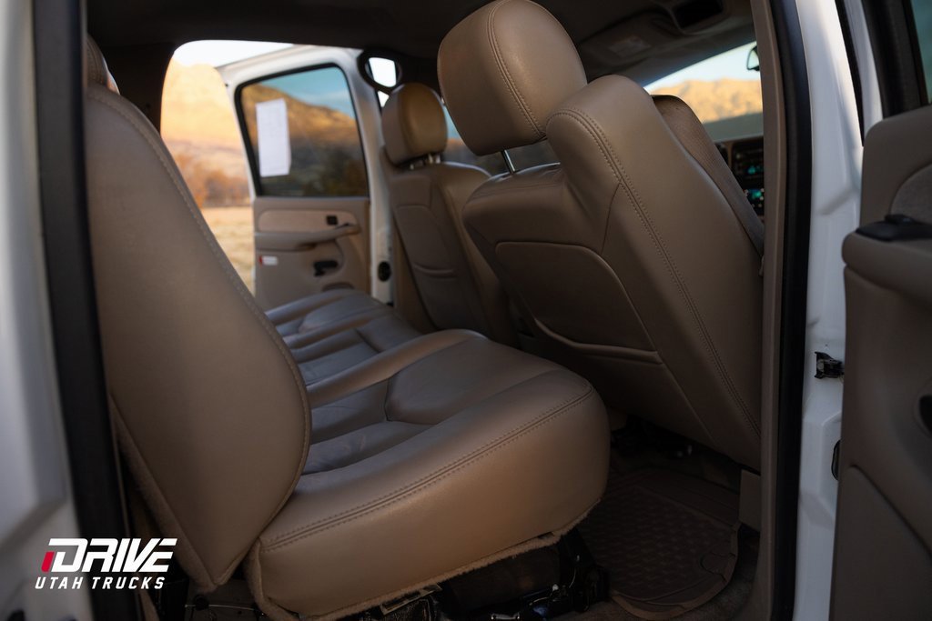 Used 2003 Chevrolet Silverado 2500 LT image 17