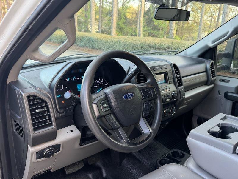 Used 2019 Ford F350 XL w/ Power Equipment Group image 19