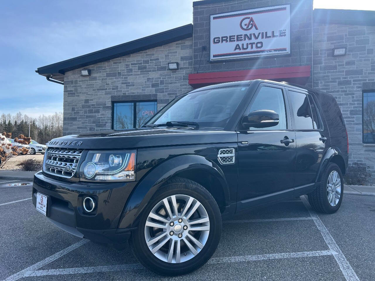 Used 2014 Land Rover LR4 HSE LUX image 1
