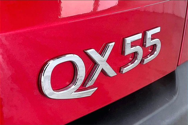 Certified 2024 INFINITI QX55 Essential image 9