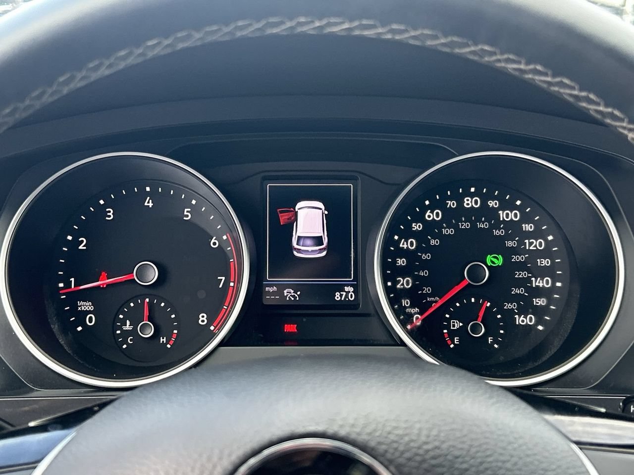 Certified 2021 Volkswagen Tiguan SE R-Line FWD image 28