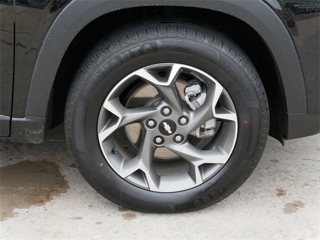 Used 2024 Chevrolet Trax LT image 8