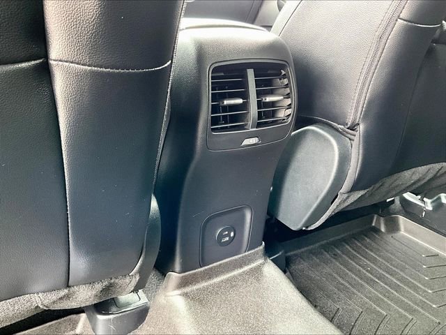 Used 2021 Ford Escape SEL w/ Technology Package image 28