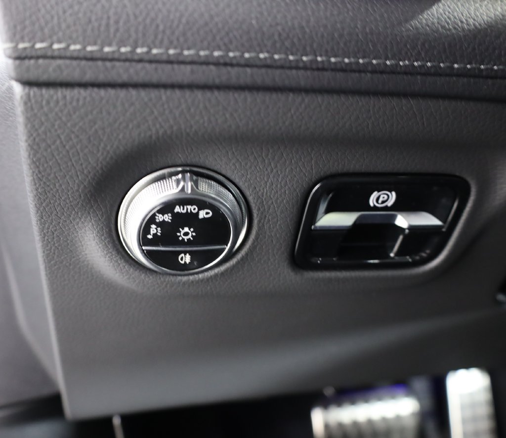 Certified 2025 Mercedes-Benz EQS AMG 4MATIC image 11