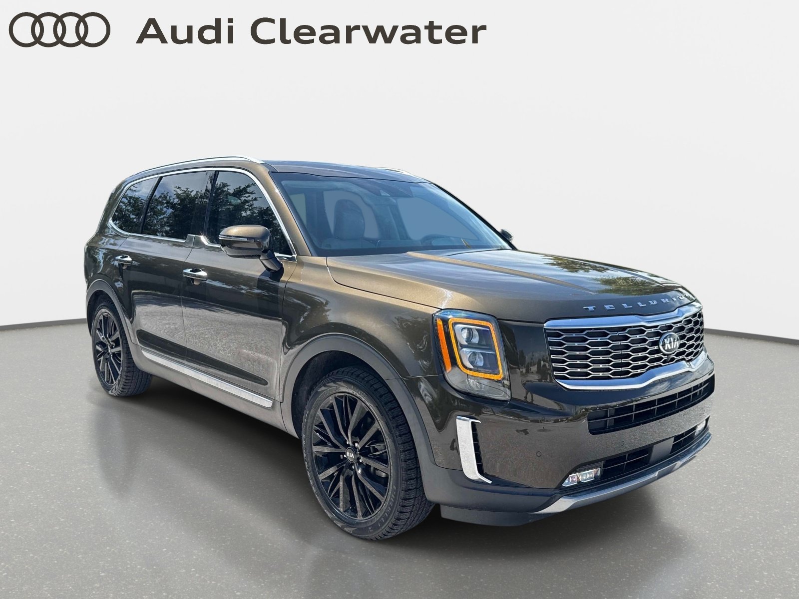 Used 2020 Kia Telluride SX w/ Towing Package FWD image 6