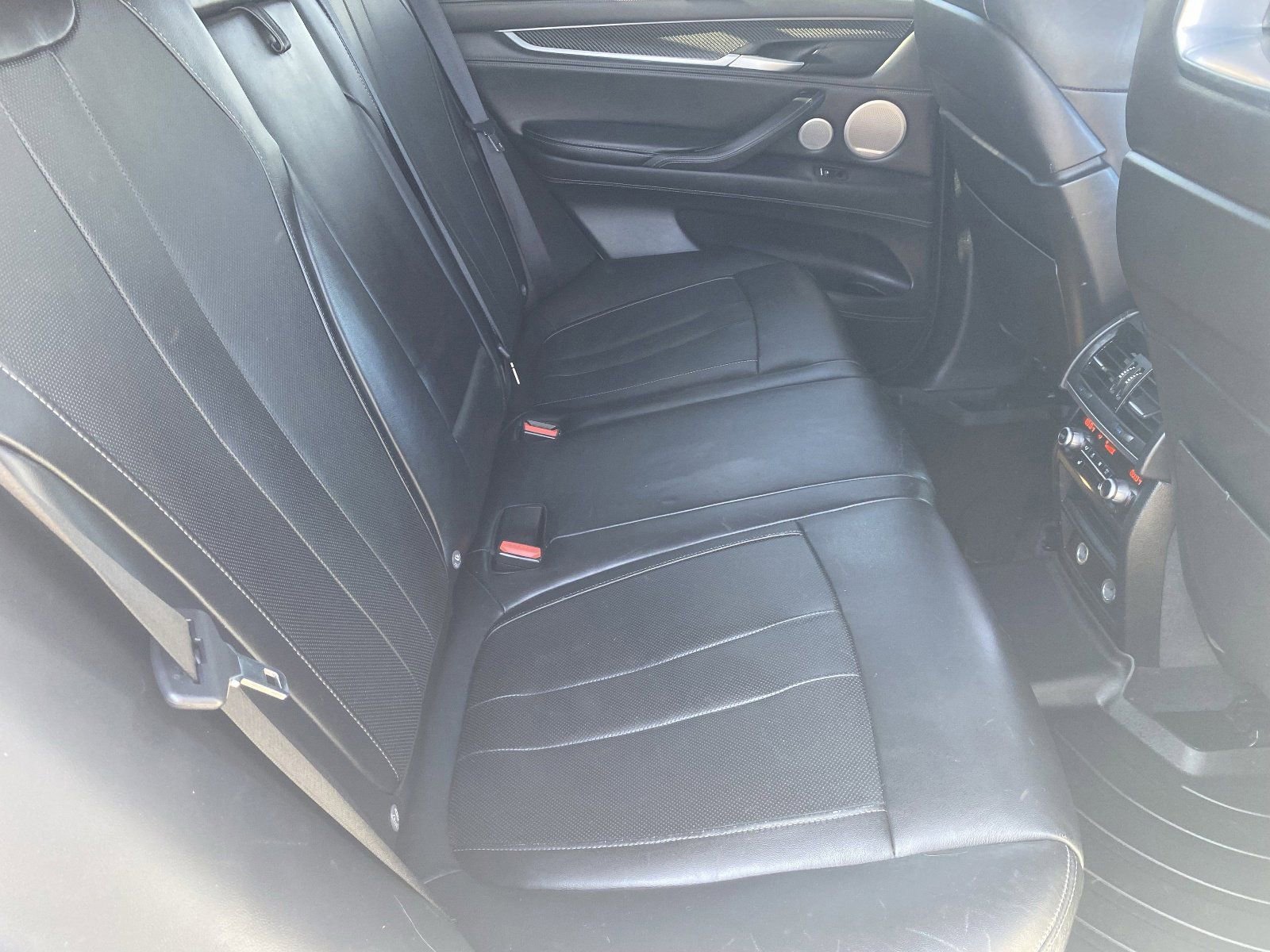 Used 2018 BMW X5 M w/ Executive Package image 3