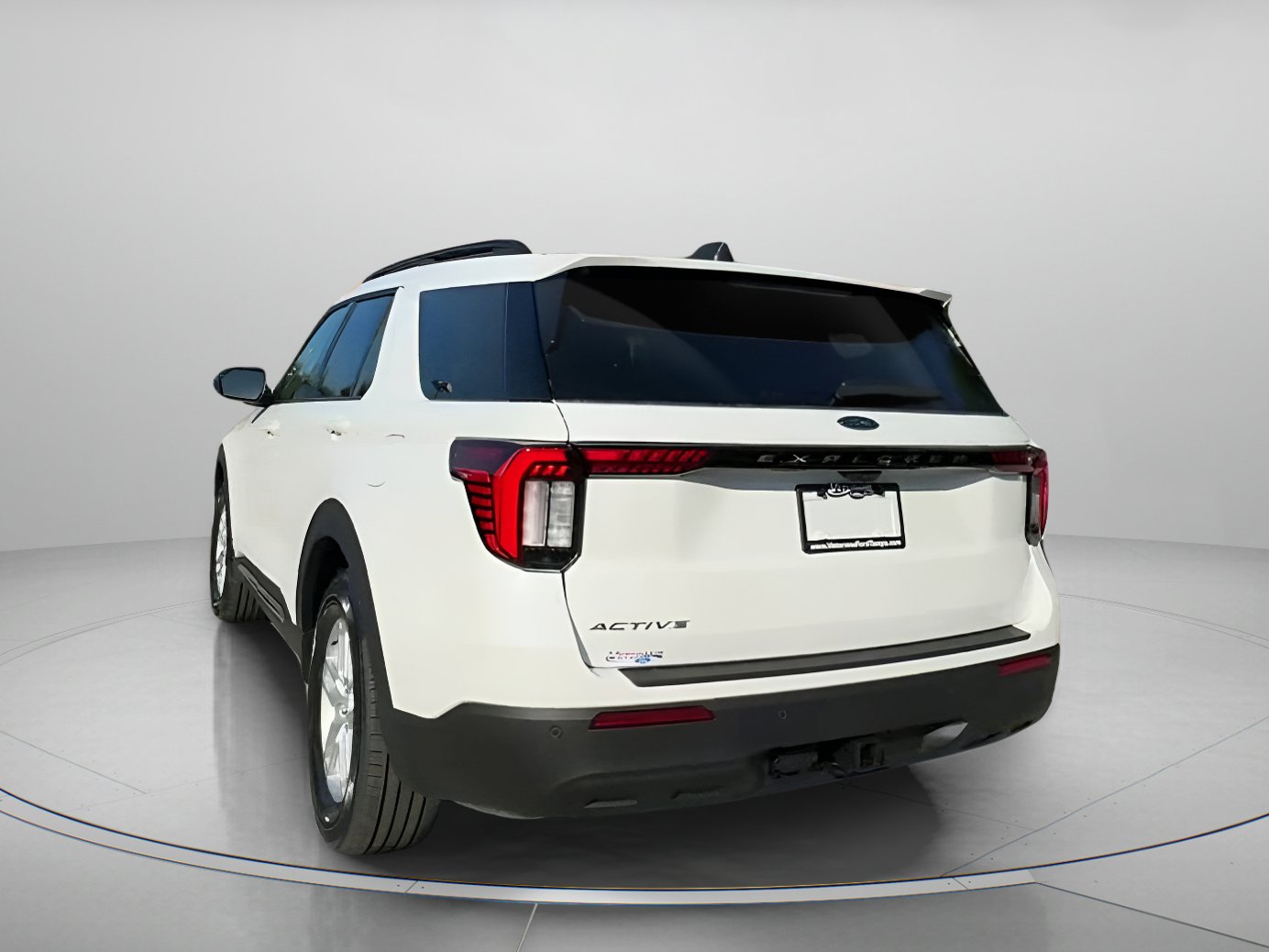 New 2026 Ford Explorer Active RWD image 26