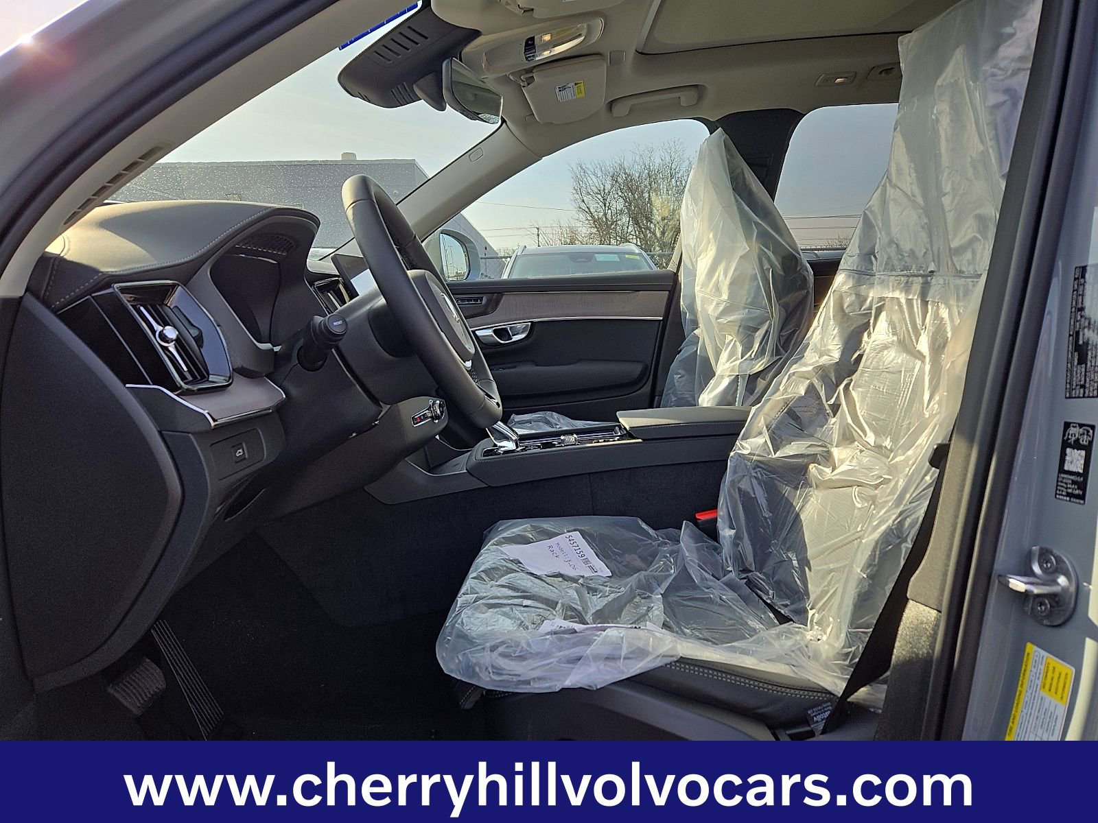 New 2026 Volvo XC90 B6 Ultra w/ Protection Package image 10