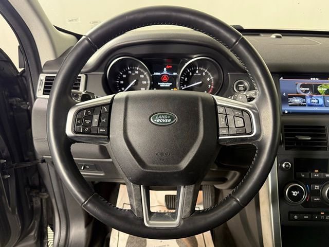 Used 2018 Land Rover Discovery Sport SE image 37