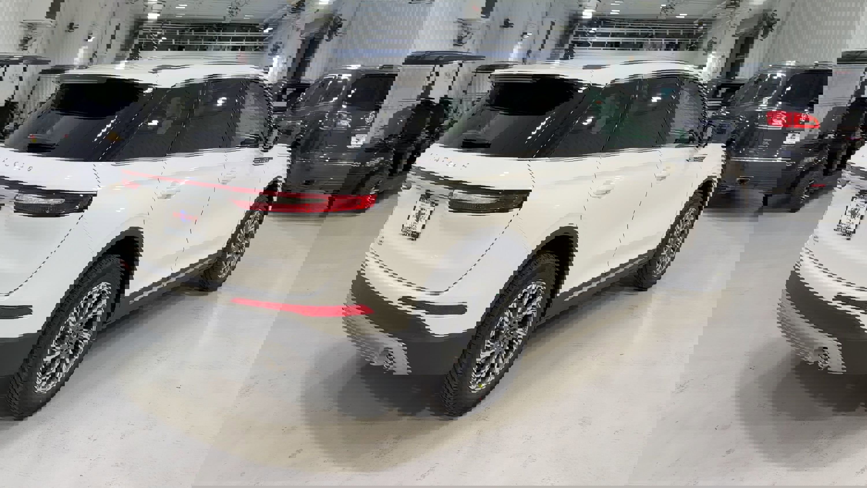 New 2026 Lincoln Corsair Premiere image 9