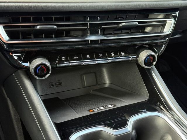 New 2026 Chevrolet Traverse LT image 13