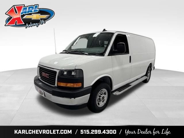 Certified 2025 GMC Savana 2500 w/ Driver Convenience Package RWD image 1