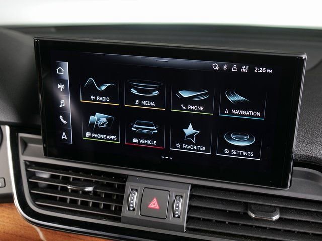 Used 2021 Audi Q5 e Premium Plus image 18