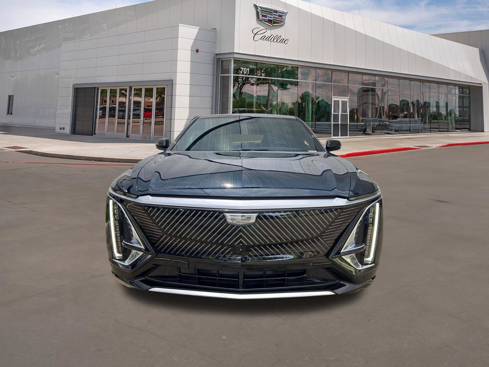 Certified 2024 Cadillac Lyriq Luxury w/ LPO, Floor Liner Package RWD image 2