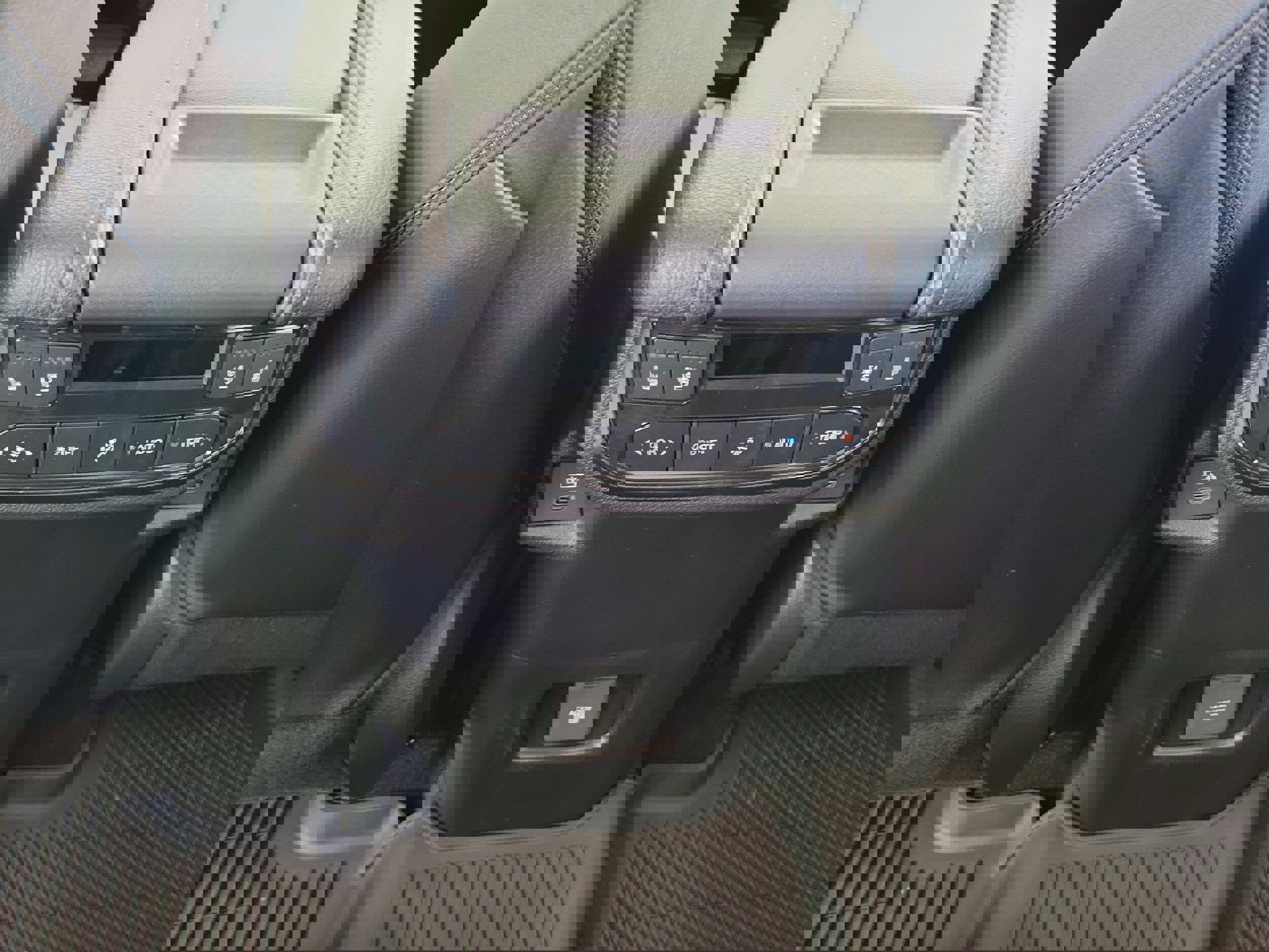 New 2026 Toyota Grand Highlander Platinum image 18