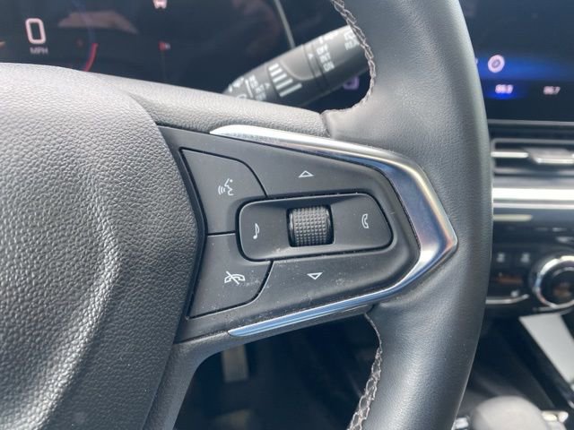 Used 2024 Chevrolet Trax ACTIV w/ Sunroof Package image 10