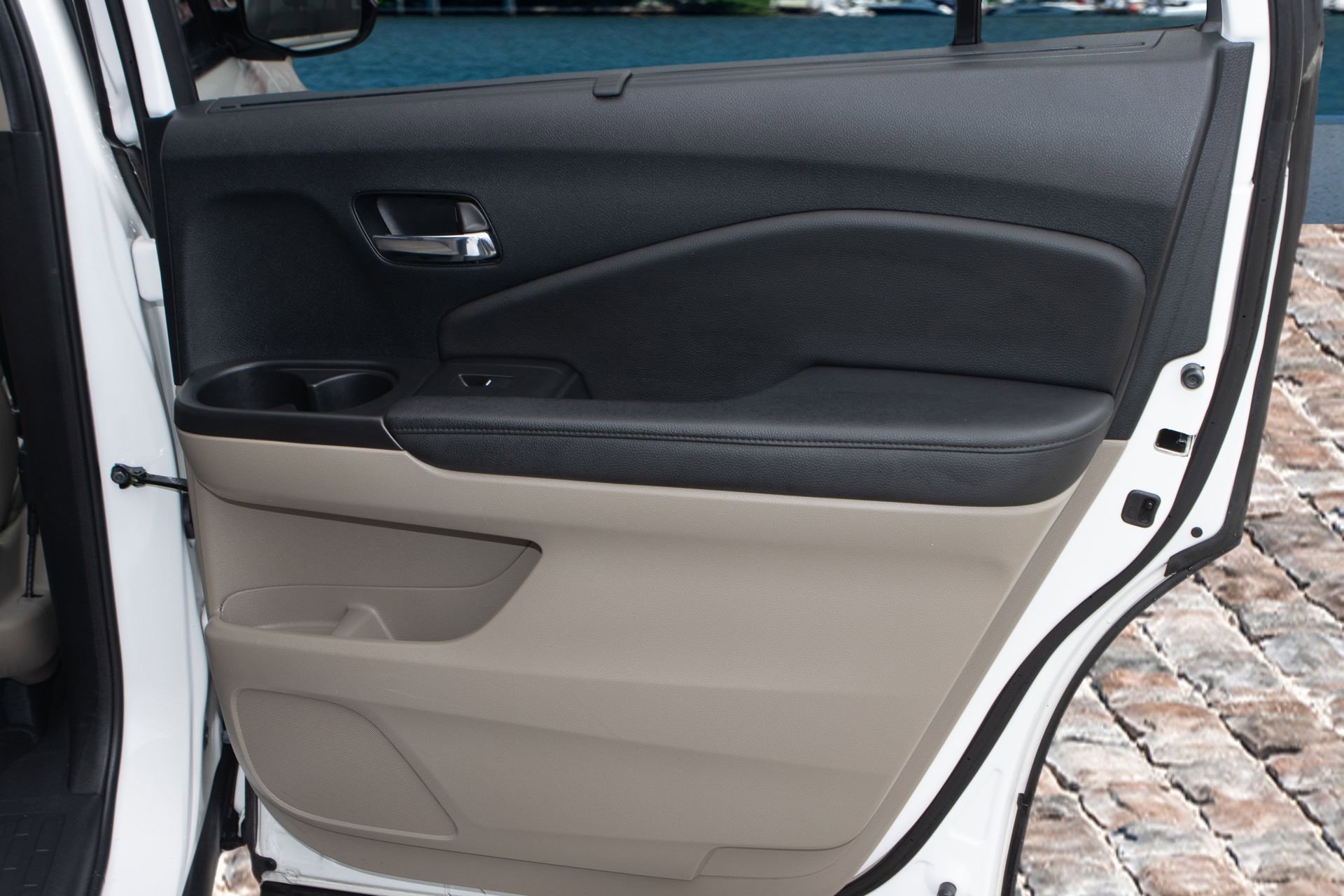 Used 2022 Honda Pilot Elite image 25