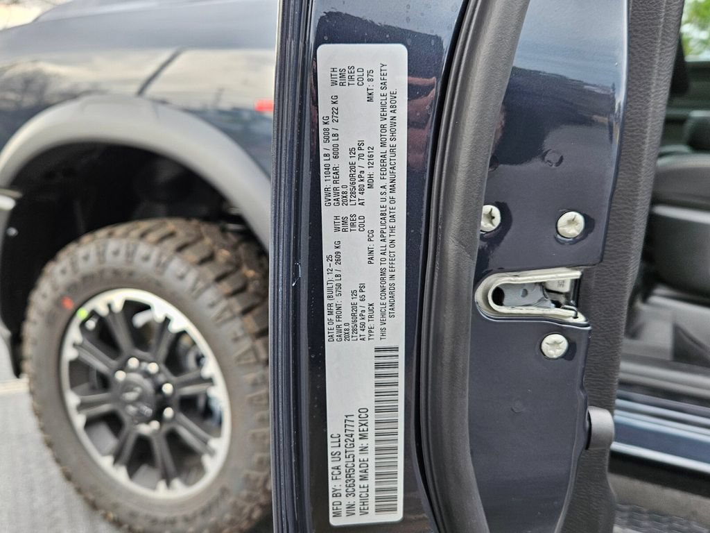 New 2026 RAM 2500 Warlock AWD/4WD image 16