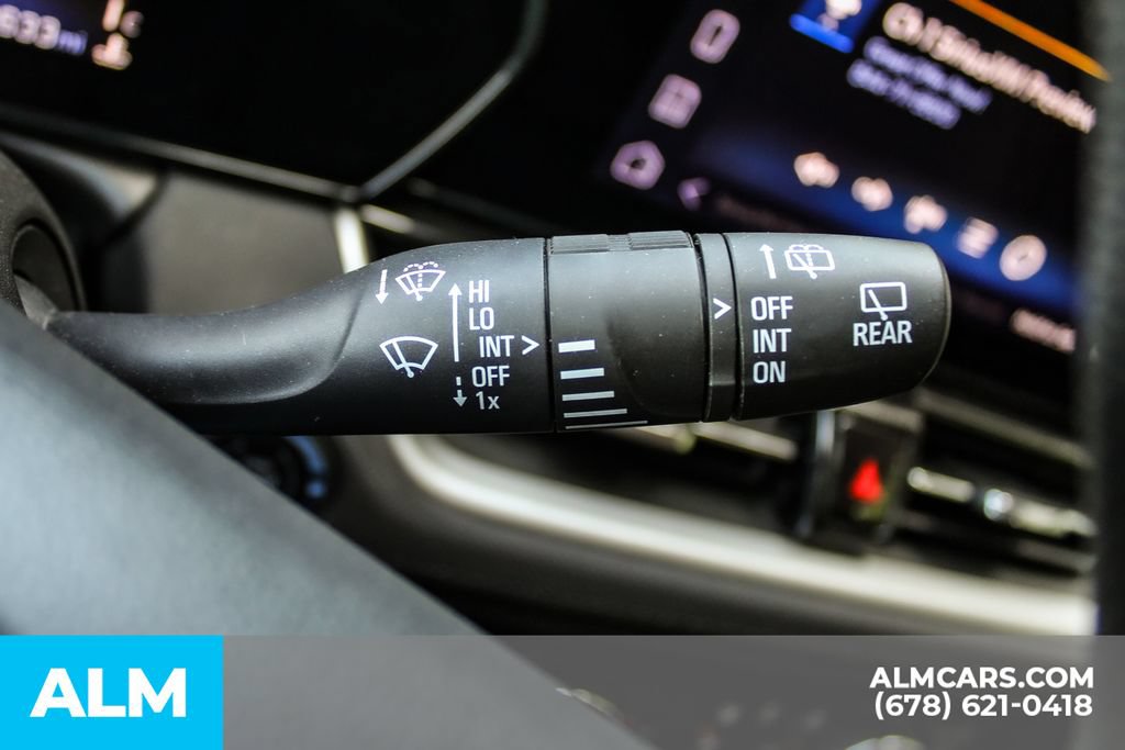 Used 2025 Chevrolet TrailBlazer LT FWD image 28