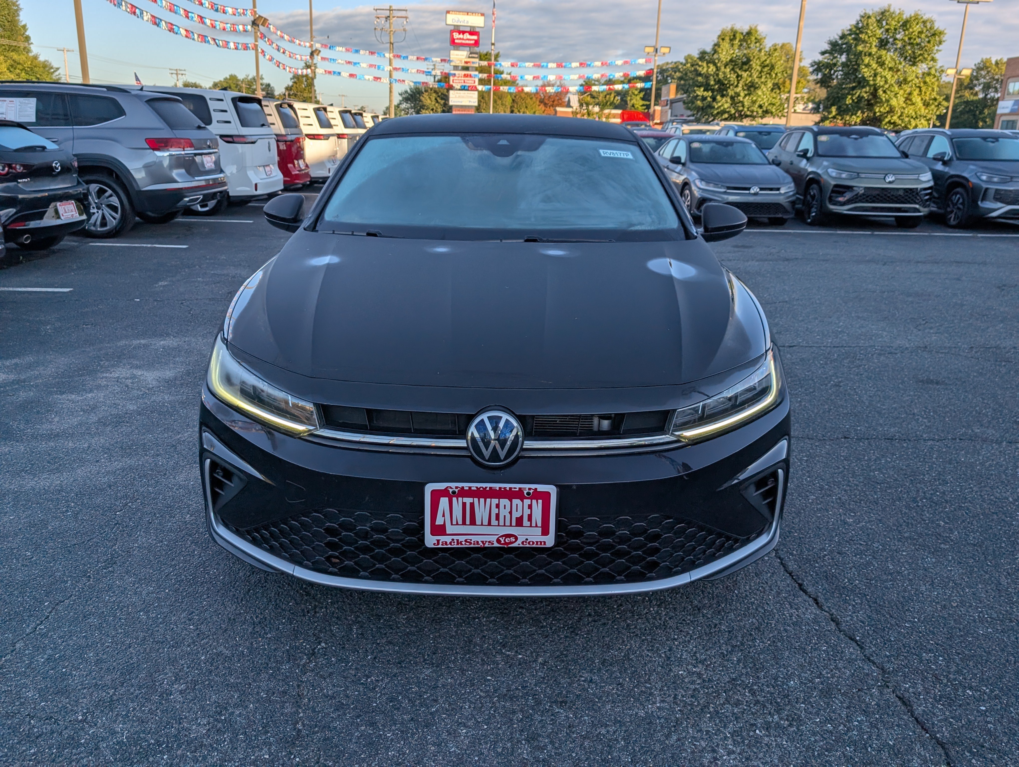 Used 2025 Volkswagen Jetta S FWD image 8