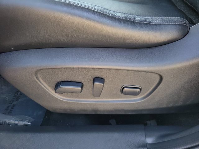 Used 2020 Nissan Rogue Sport SL FWD image 13