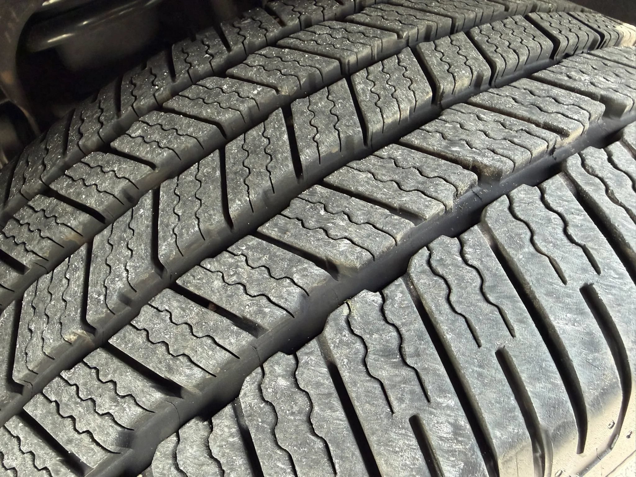 Used 2015 Chevrolet Tahoe LTZ RWD image 40