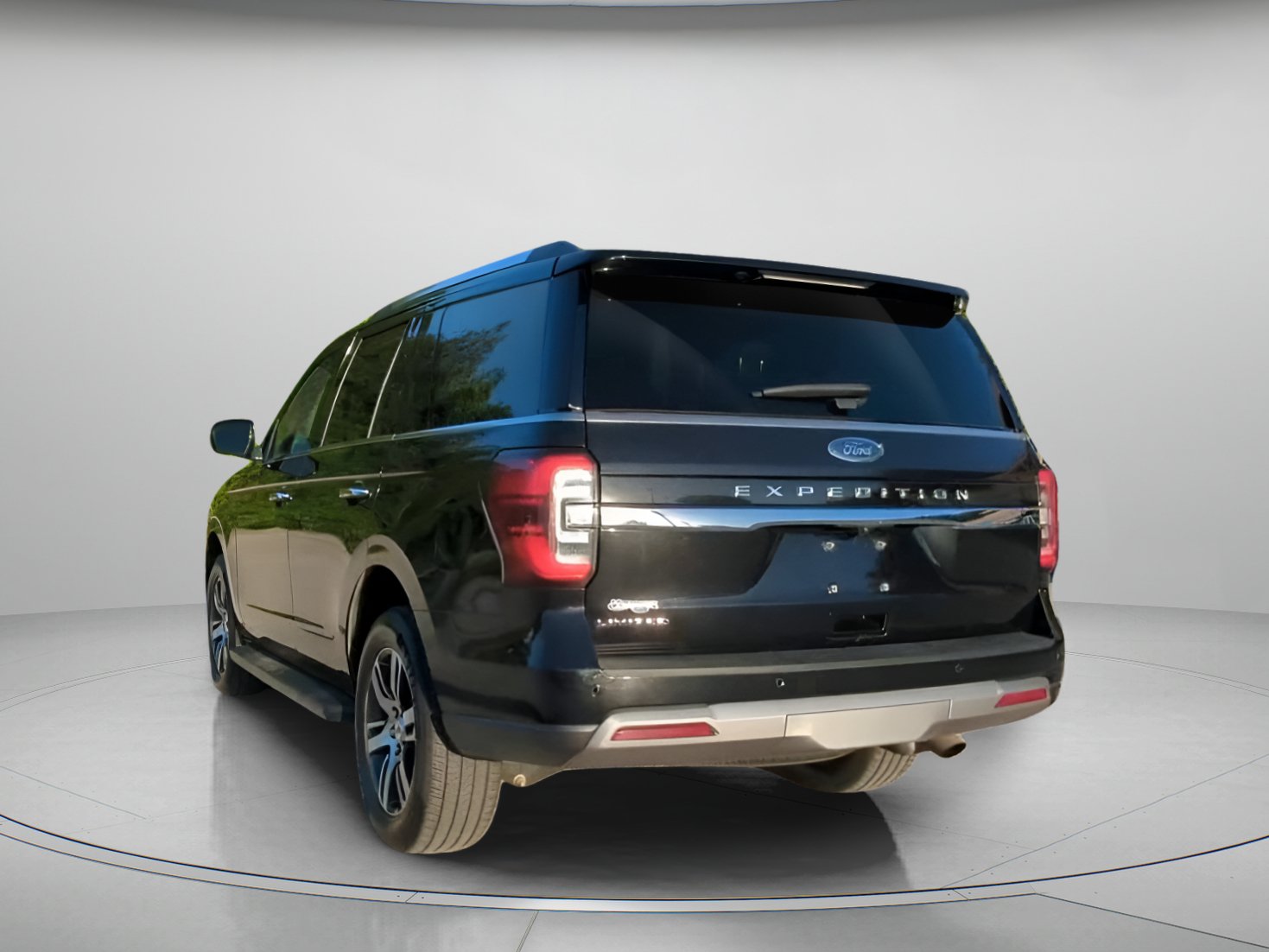 Certified 2024 Ford Expedition Limited AWD/4WD image 22