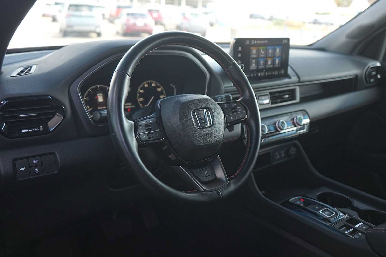 Certified 2025 Honda Pilot TrailSport image 2