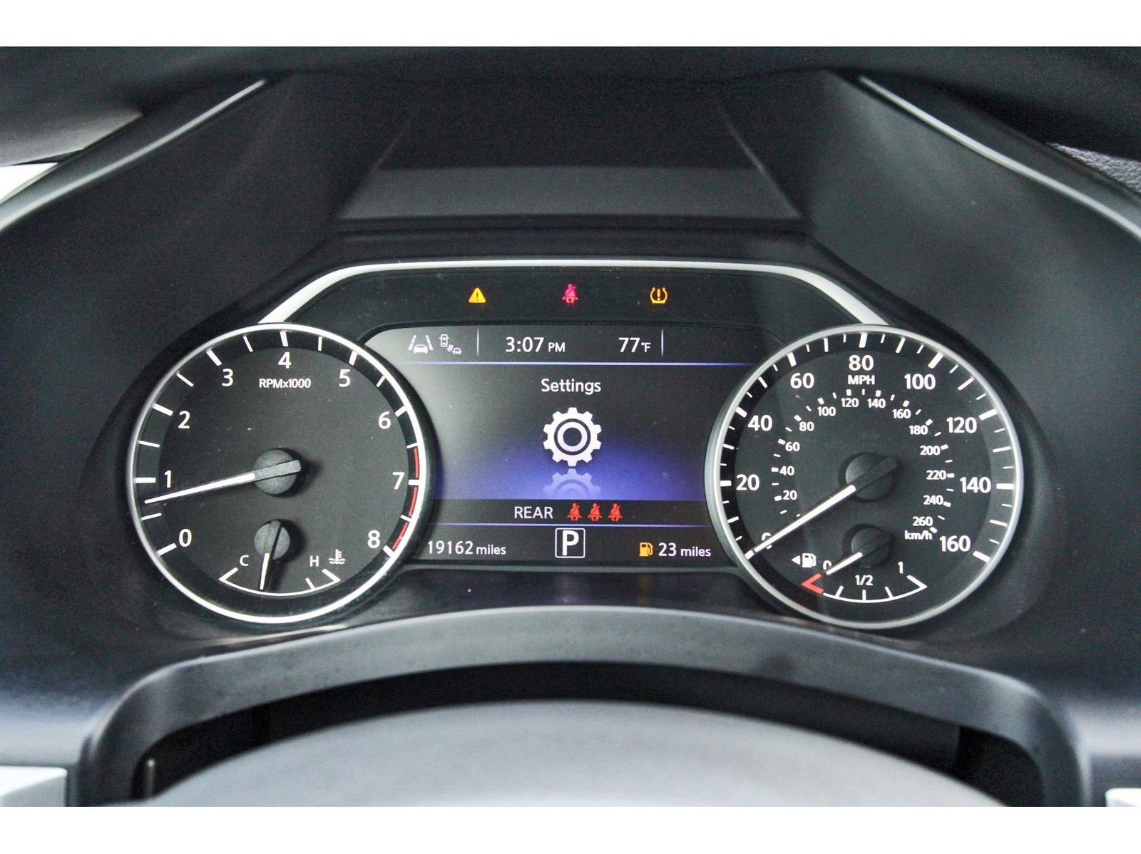 Used 2024 Nissan Murano SV w/ SV Midnight Edition Package image 17