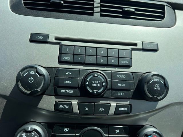 Used 2009 Ford Focus SE FWD image 17