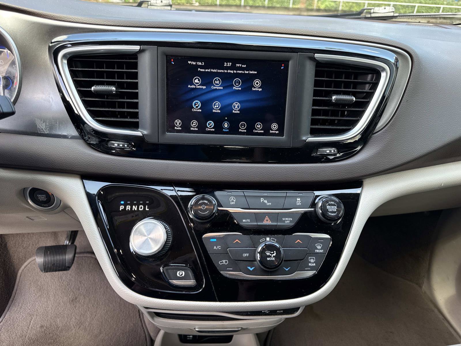 Used 2019 Chrysler Pacifica LX image 22