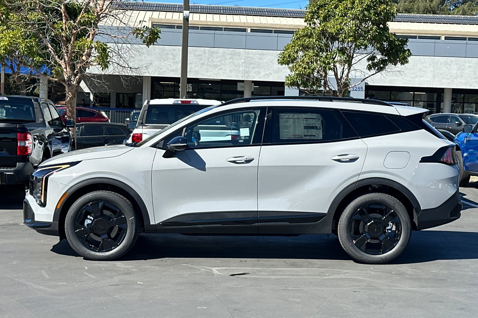 New 2027 Kia Sportage X-Line AWD/4WD image 7