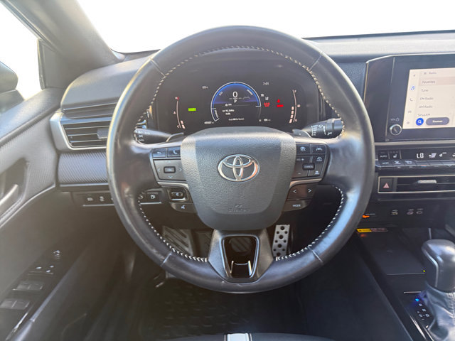 Used 2025 Toyota Camry SE w/ Convenience Package AWD/4WD image 14