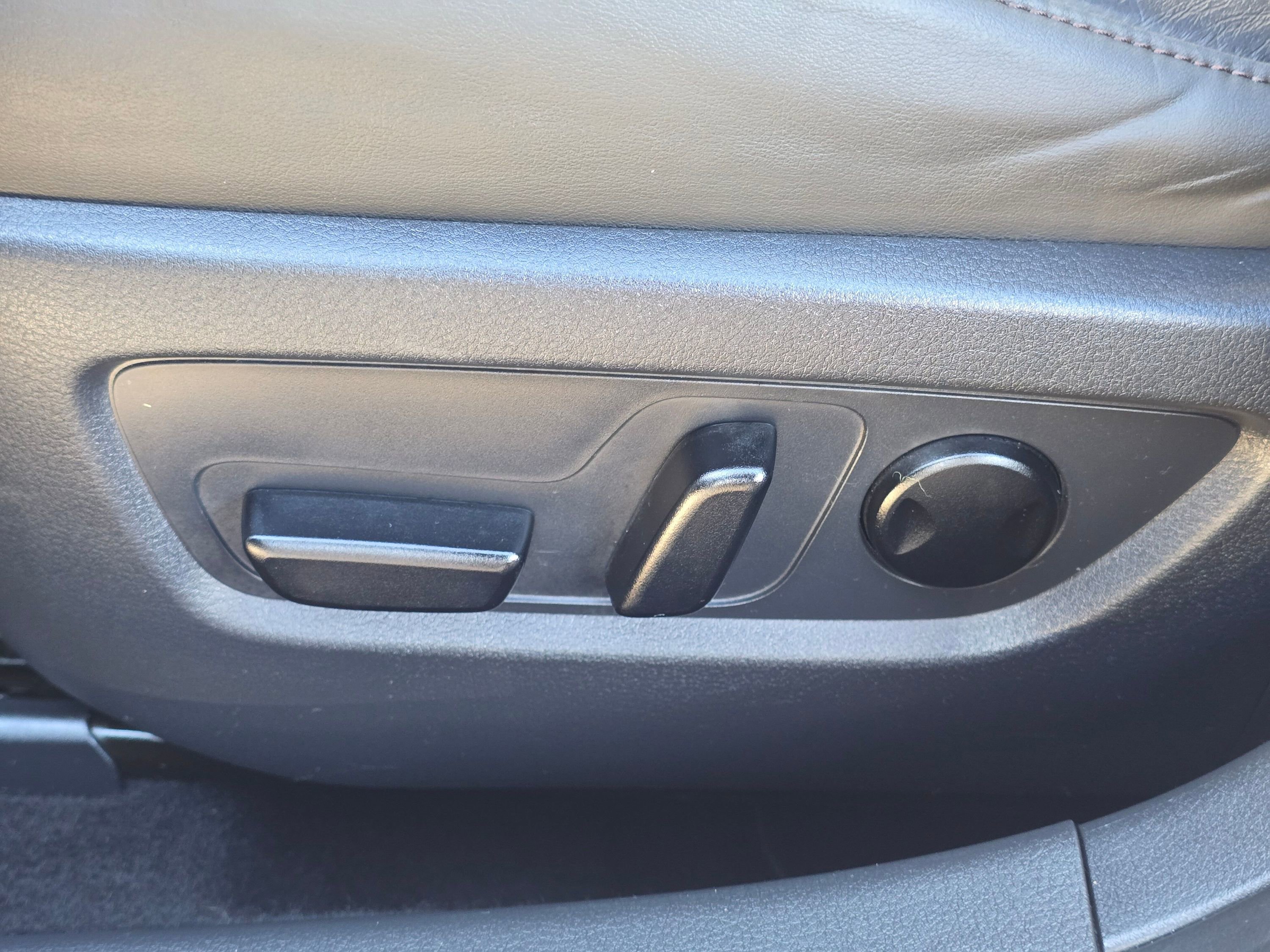 Used 2021 MAZDA CX-30 2.5 Turbo w/ Premium Package image 38