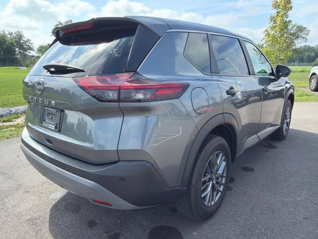 Used 2023 Nissan Rogue S FWD image 7