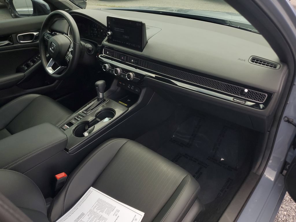 Used 2024 Honda Civic Sport Touring image 4