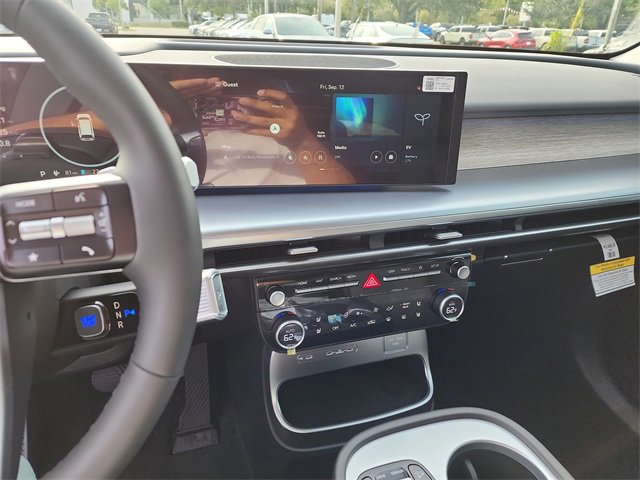 New 2026 Hyundai Ioniq 9 SEL image 18