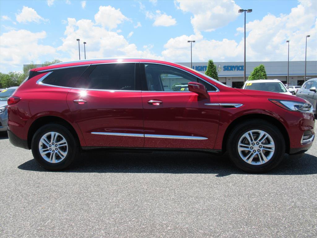 Used 2018 Buick Enclave Premium FWD image 2