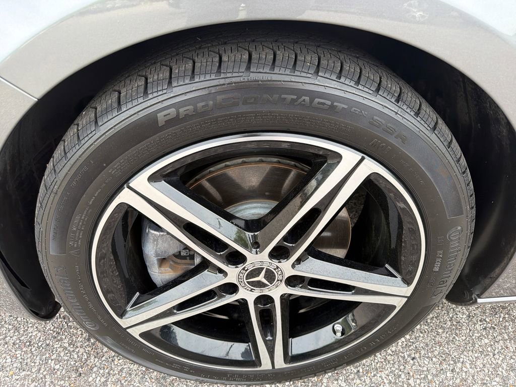 Certified 2021 Mercedes-Benz A 220 image 14