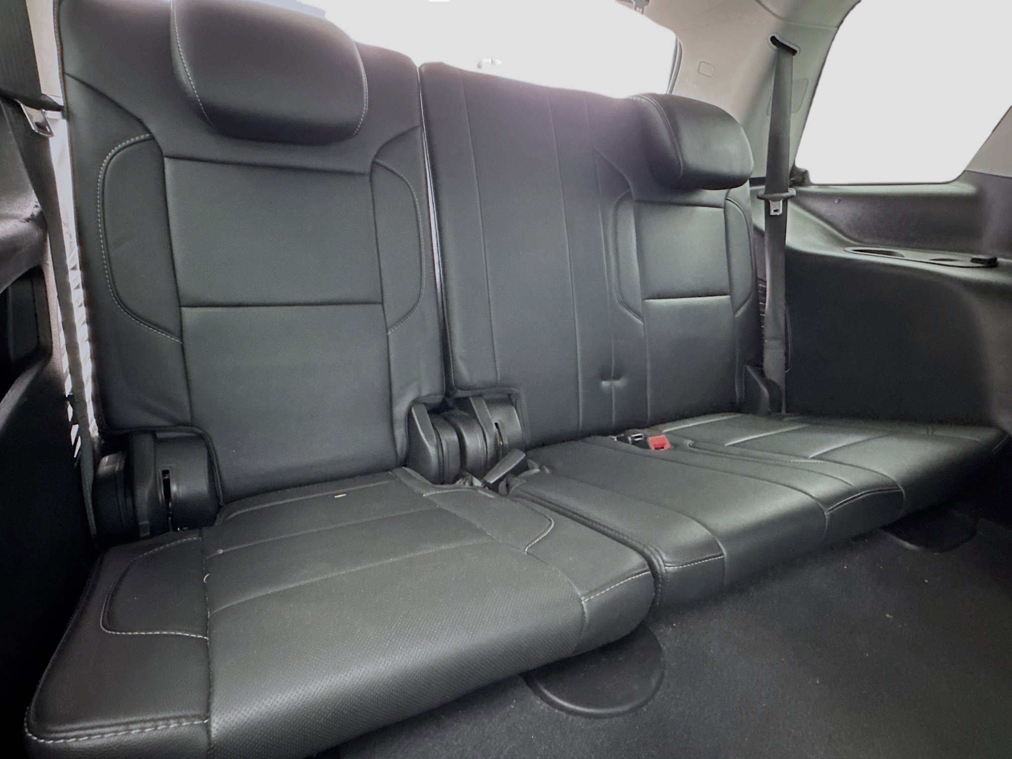 Used 2019 Chevrolet Tahoe Premier w/ RST 6.2L Performance Edition AWD/4WD image 19