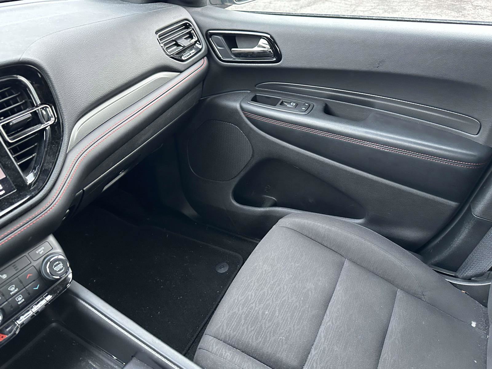 Used 2023 Dodge Durango GT image 30