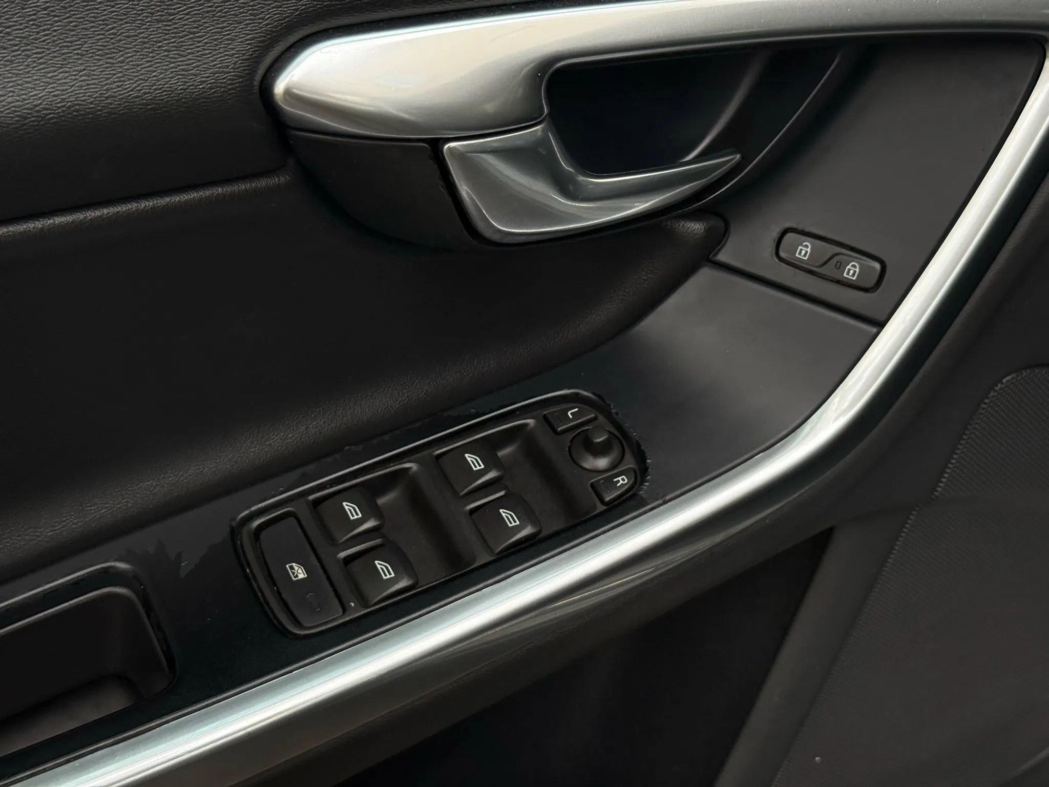 Used 2012 Volvo S60 T6 image 20