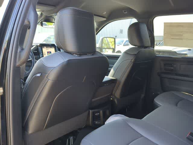 New 2026 RAM 3500 Tradesman AWD/4WD image 19