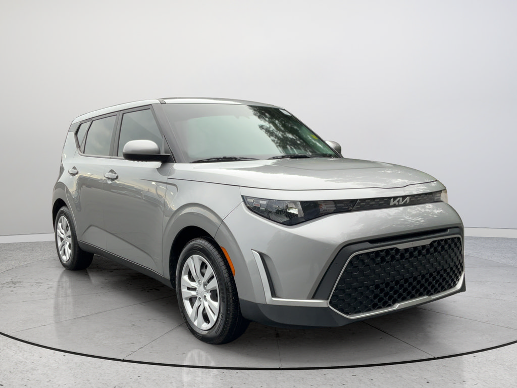 Used 2023 Kia Soul LX