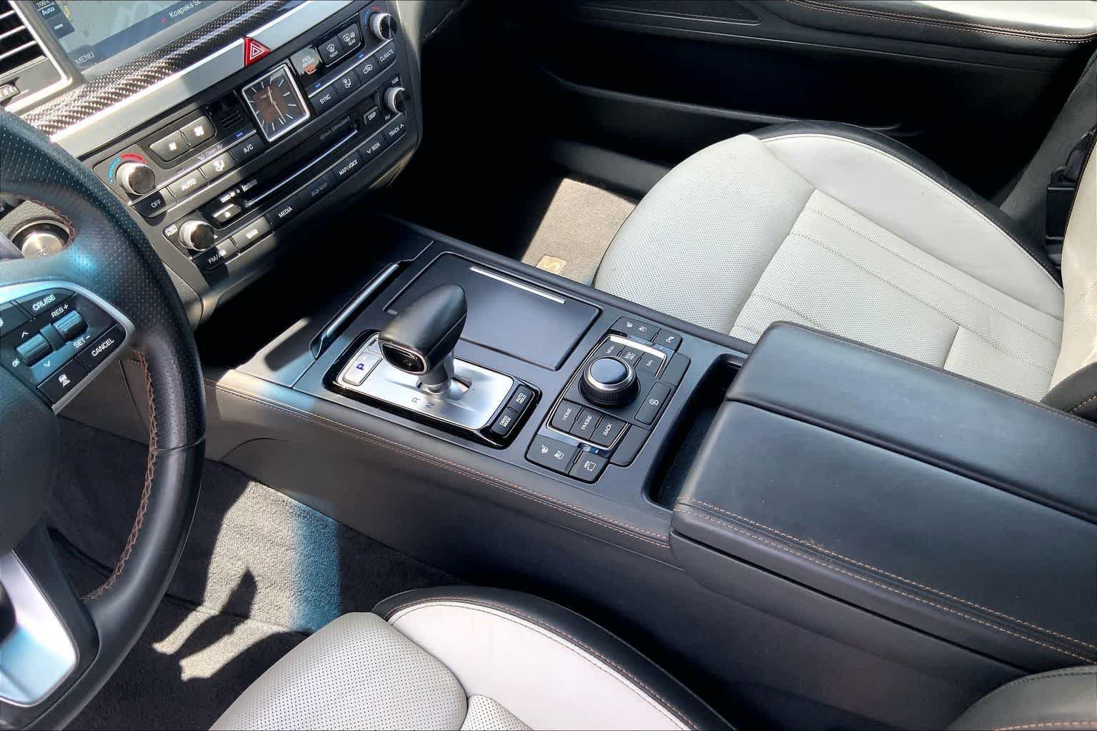 Used 2018 Genesis G80 3.3T Sport RWD image 16