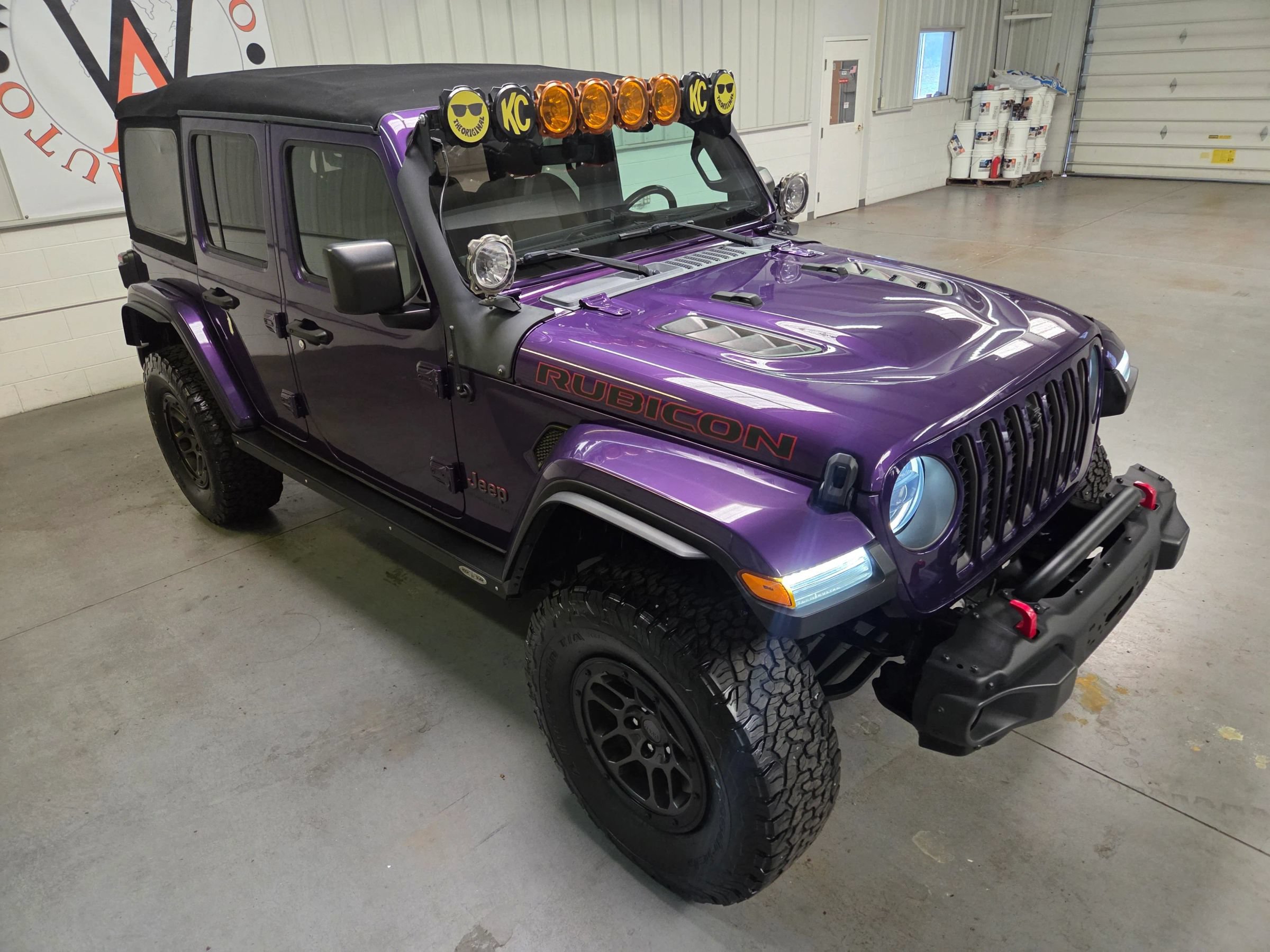 Used 2023 Jeep Wrangler 4WD Unlimited Rubicon w/ Xtreme 35 Tire Package image 11