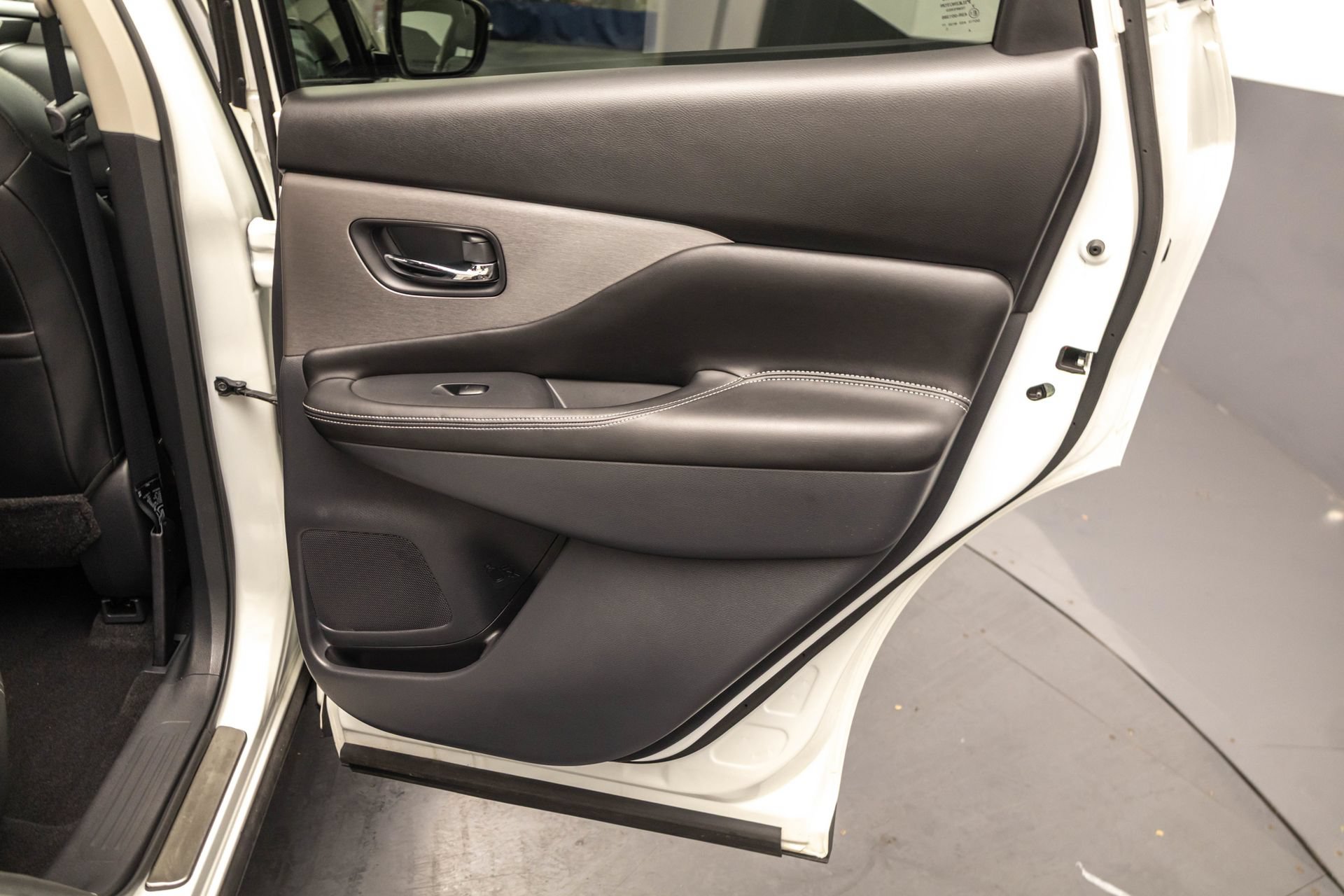Used 2023 Nissan Murano SV w/ SV Midnight Edition Package AWD/4WD image 36